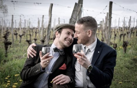 6 Red Flags for Gay Dating: Find out Everything About Him